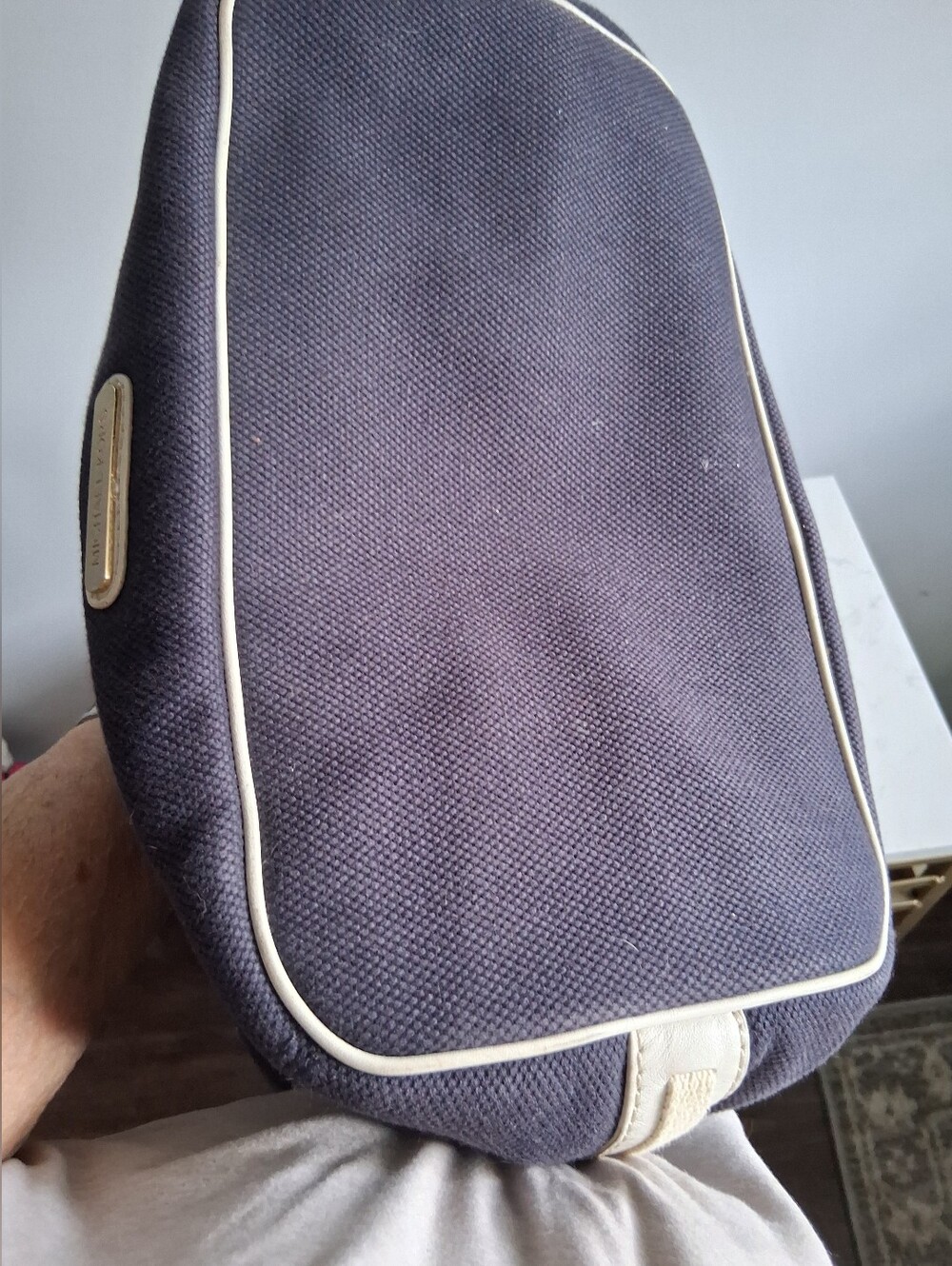 Michael Kors Classic Summer Purse - Picture 5 of 5